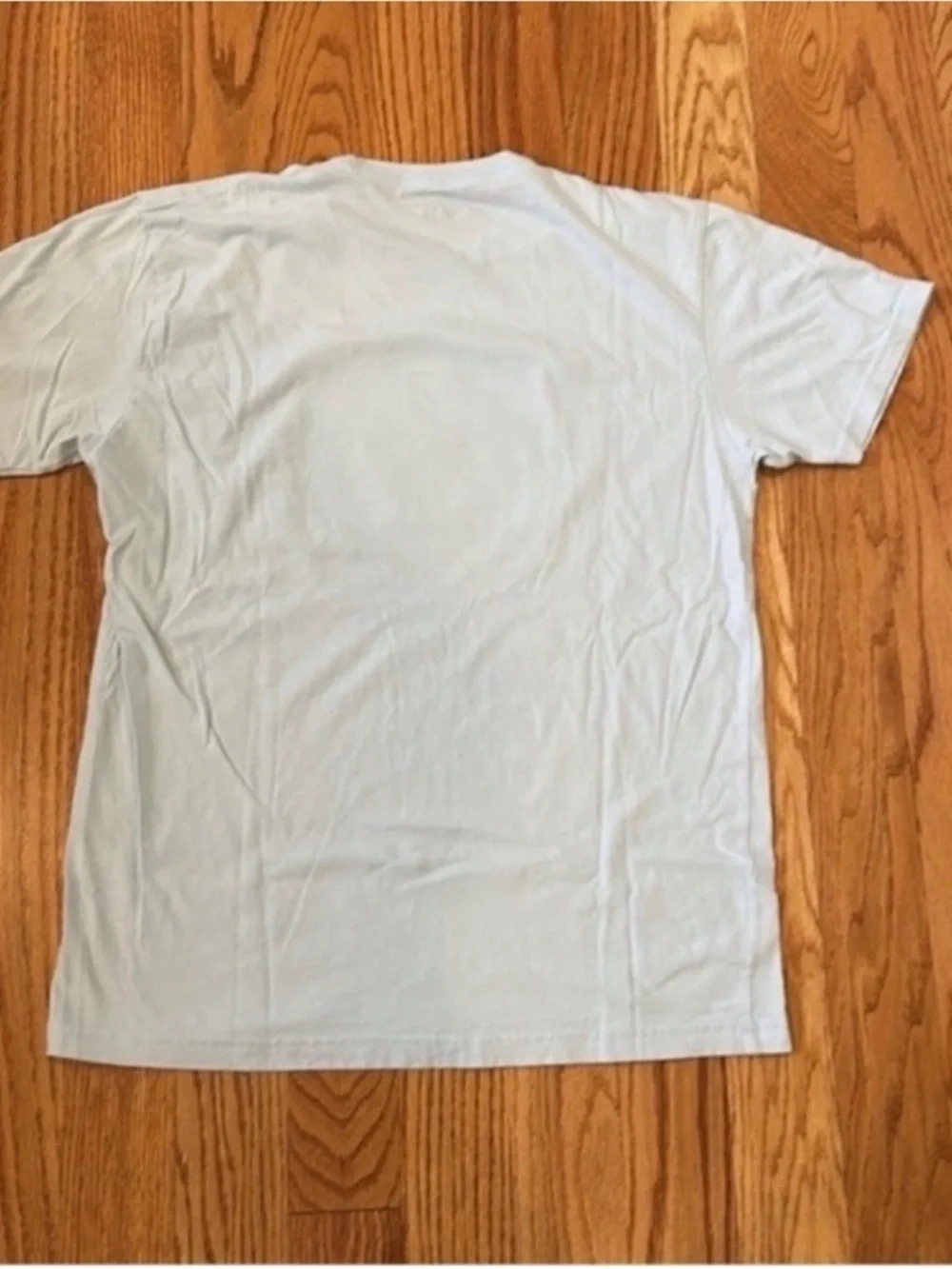 Like New Metropolitan Museum of Art Vangogh Short Sleeve Tee- Blue, Size Large - Picture 6 of 6